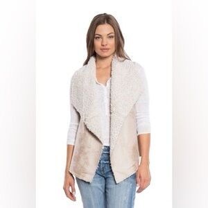 Three Hearts Metallic ivory Sherpa lined sleeveless asymmetrical vest